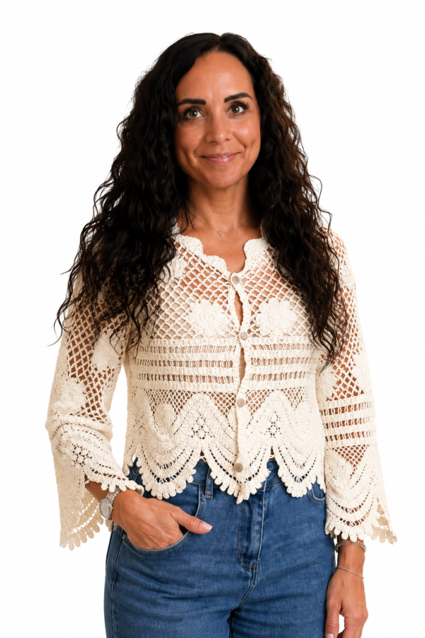Háčkovaná boho halenka s květy